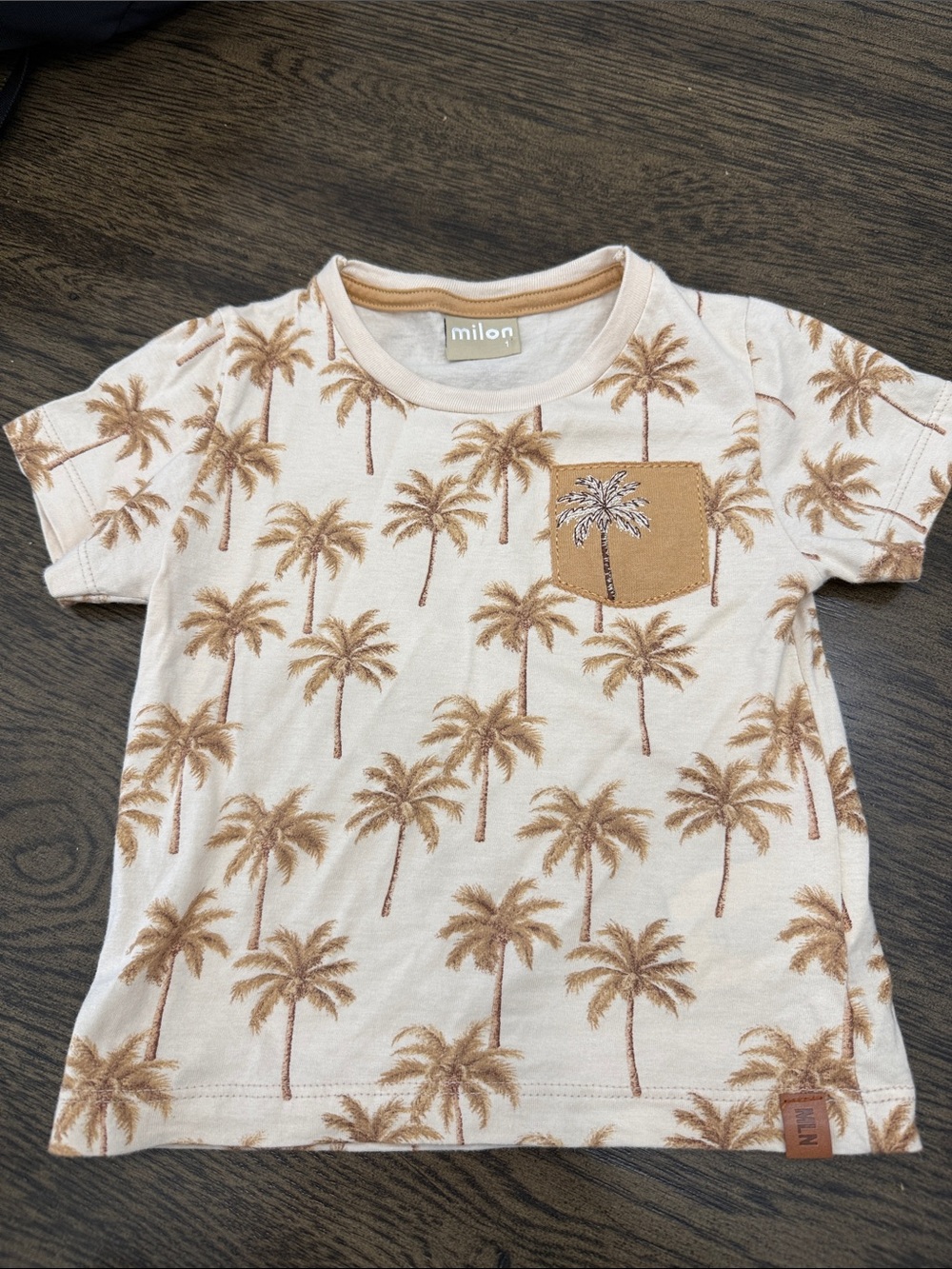 Milon Cream Palm-Print Short Sleeve Tee with Contrast Pocket